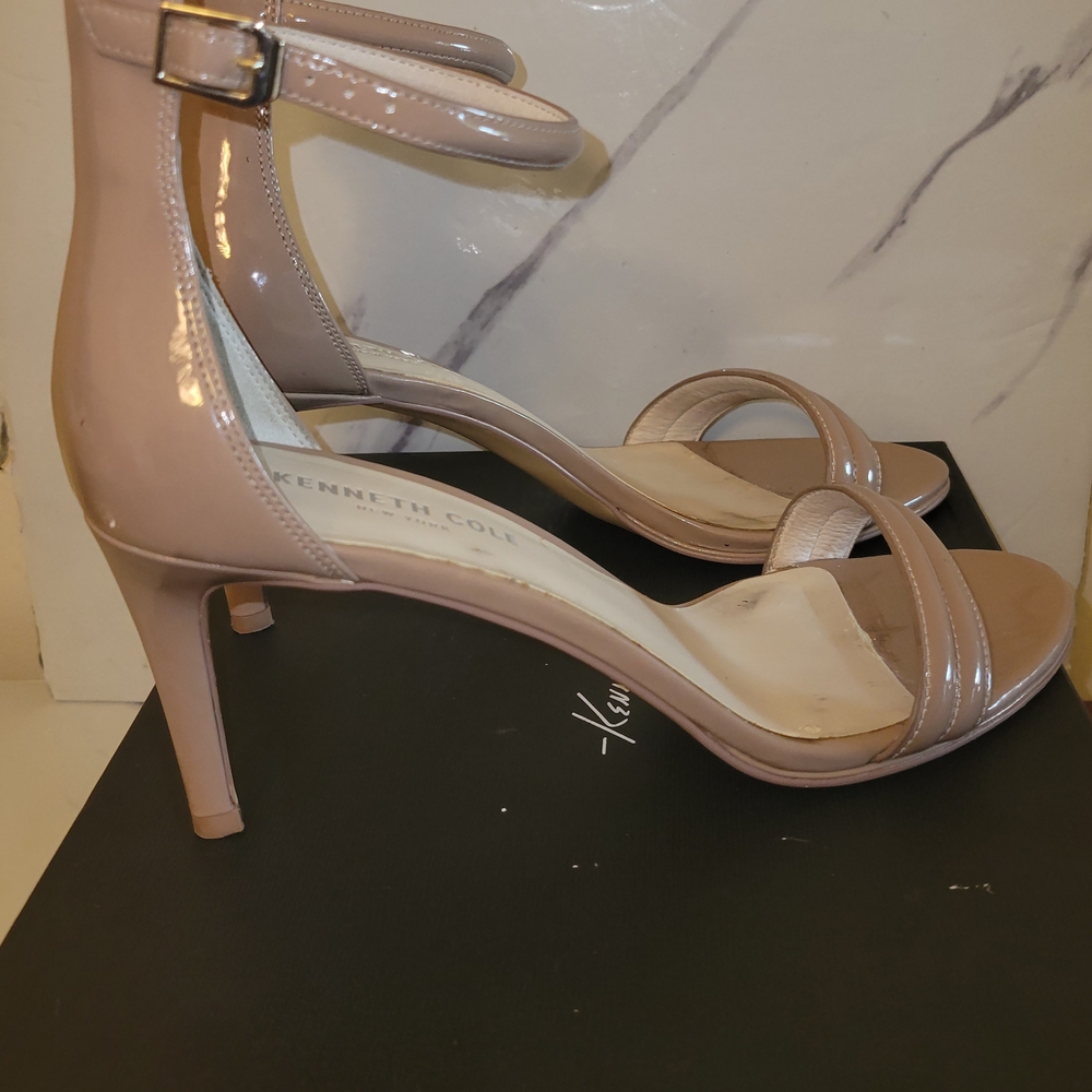 Kenneth Cole Women's Nude Heeled Sandals